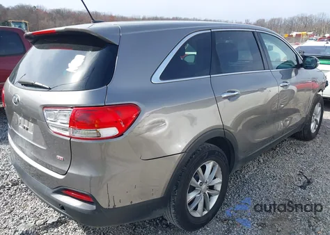 2017 Kia Sorento 2.4L L z USA, uszkodzony, nr VIN 5XYPG4A3XHG260440